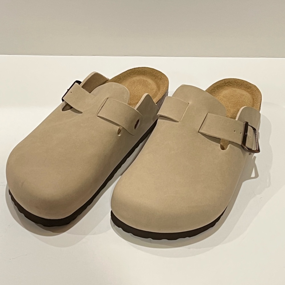 🆕 🎉LAST ONE🎉 Stone color Clogs - Picture 2 of 4